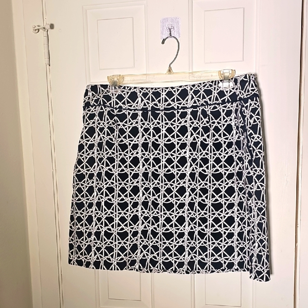 Liz golf Black and White Geometric Women's‎ Skort. 2 Pockets. 18W.